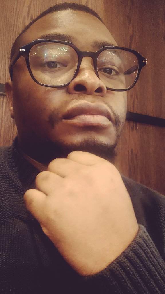 ThabangTalks's tweet image. Sundays are for uThando! ❤️