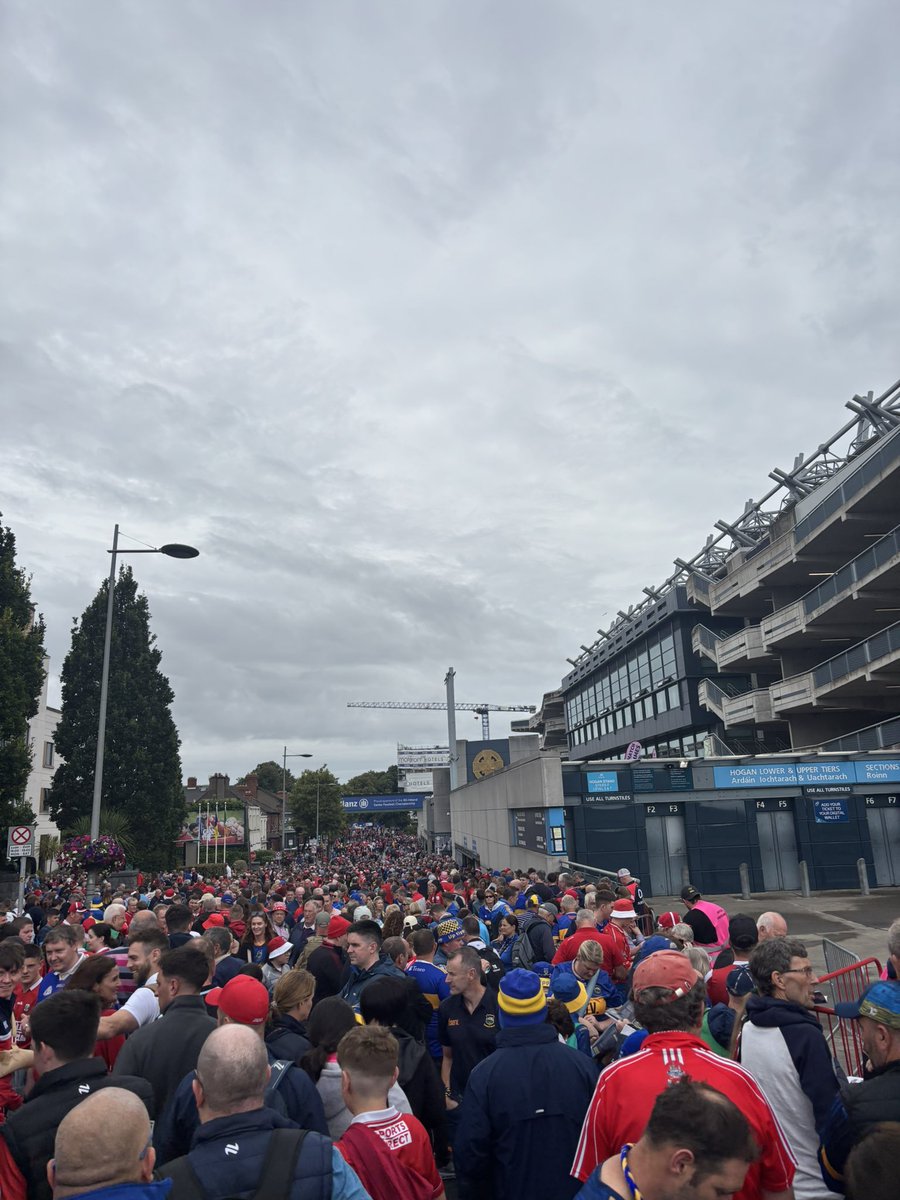 m_brosnan's tweet image. Deadly atmosphere outside Croke Park.
All six pundits go for Cork in the match programme. When is the last big upset in the final? 2010 or 2006? I think Tipperary would be one