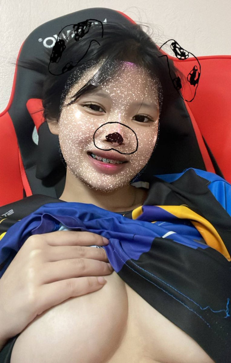 ตุ๊กตา🐷 tweet media