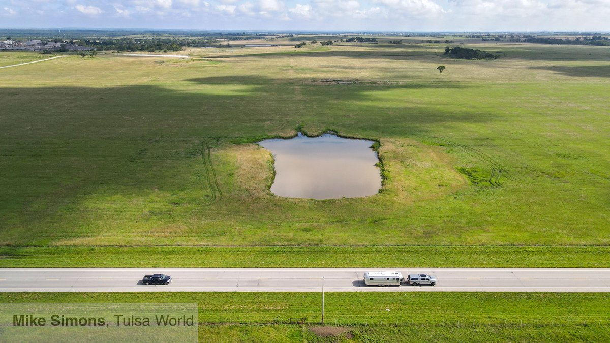 At this point, there was supposed to be an RV Park here and a $2 billion Disney-like theme park well under construction. Plans are in limbo 2 years after the announcement -tulsaworld.com/news/local/bus… #Oklahoma #imaginethat