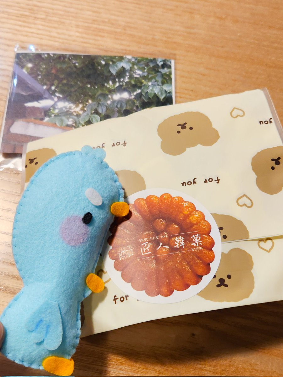 횐이들이랑 
먹고 게임하고 먹고 무서운 얘기 하고 먹고 ❛ ڡ ❛ 
<a href="/bo___bae/">보배</a> <a href="/lang0_poo/">랑푸</a> <a href="/nmytmociu/">연</a> <a href="/shimoongg/">뭉</a>