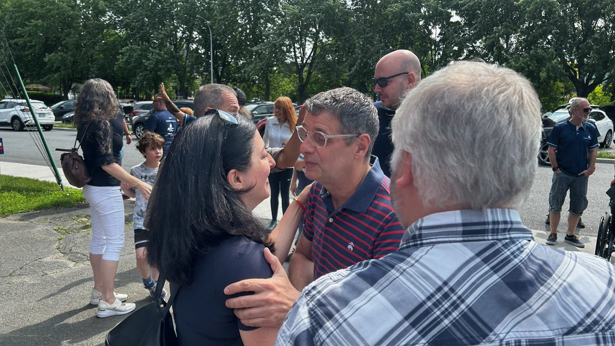 E_Duhaime's tweet image. Merci à tous les militants conservateurs qui, depuis des semaines, viennent faire du porte-à-porte ou des appels en vue d’identifier nos sympathisants dans Arthabaska-L’Érable.
Vous êtes toujours plus nombreux chaque semaine.
À pointer toujours plus de conservateurs.
Votre…