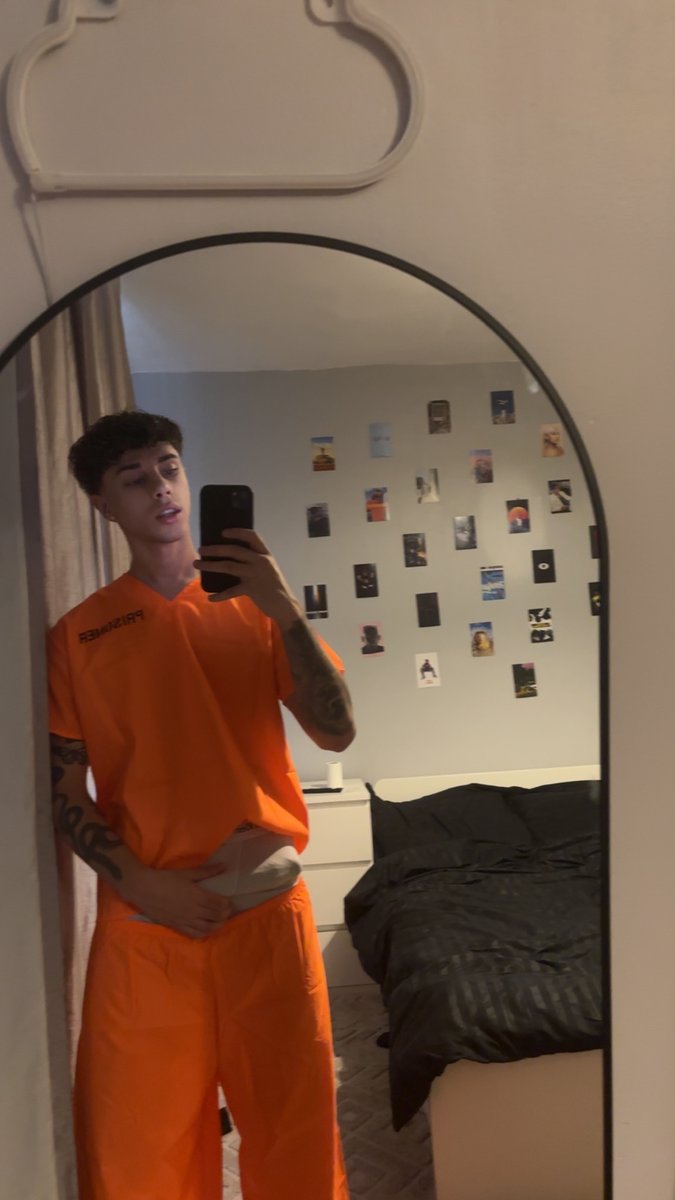 Your Daddyy tweet media