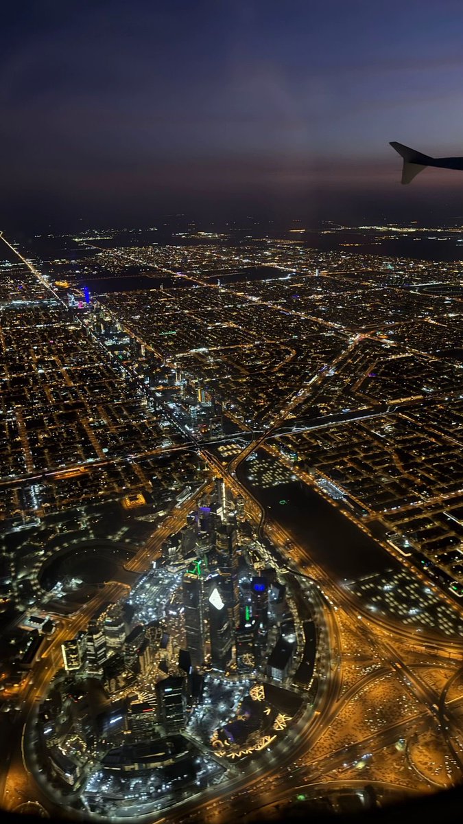 iFalcon10's tweet image. المنظر من فوق في أجمل مدينة بالعالم الرياض
