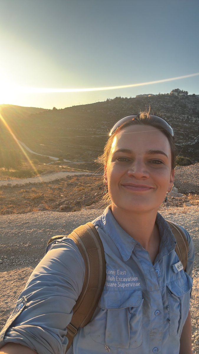 aigkenham's tweet image. Archaeology is fascinating. And over the years, the more archaeologists in Israel discover, the more they find the bible's history of events, places and people is confirmed!
Corey East, an Education Specialist and Speaker with Answers in Genesis @AiG, was just on an archaeology…