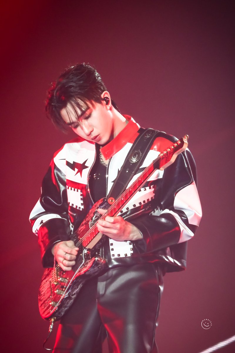 [20.07.2025] ♡⃕  <a href="/perthppe/">PERTHPPE</a> 

หล่อหมดเลือกลงไม่ถูก ลงหมด 🫠 🫠

PERTHSANTA TIMESTOPPER
#PerthSantaFanconD2
#PerthTanapon