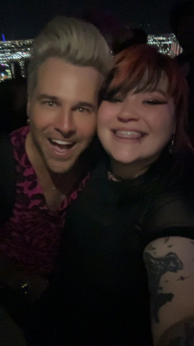 Kat Kalling tweet media