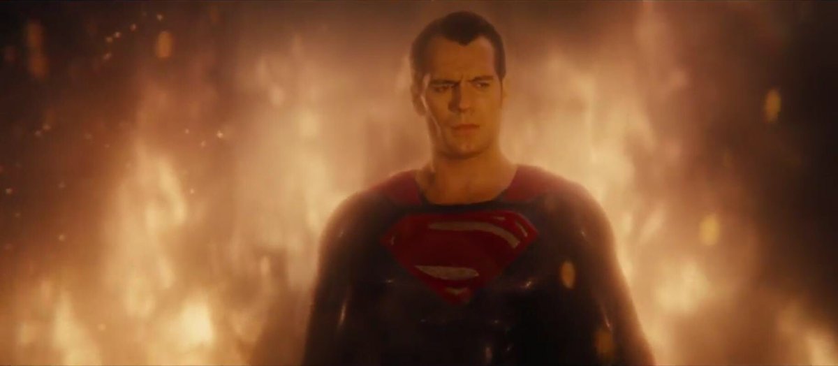 Fictiontokk's tweet image. I can’t believe I really have to ask this..
But y’all do know that this scene was meant to make Superman look bad…right? Y’all do know that the point of the entire movie was for Superman to be at his lowest…right?