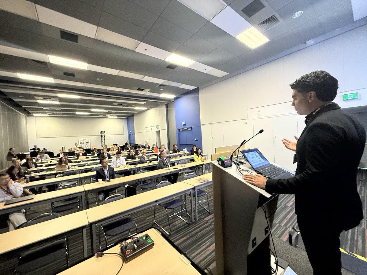 AChoiHeart's tweet image. Cheers to a successful #SCCT2025 #20Years @Heart_SCCT
Proud to have served as SCCT's #AI/ML Symposium Chair & Track Co-Chair- since our groundbreaking AI/ML #CLARIFY trial at #SCCT2020, over the last 6 years - contributing to how AI/ML has rapidly moved from the fringe to the…