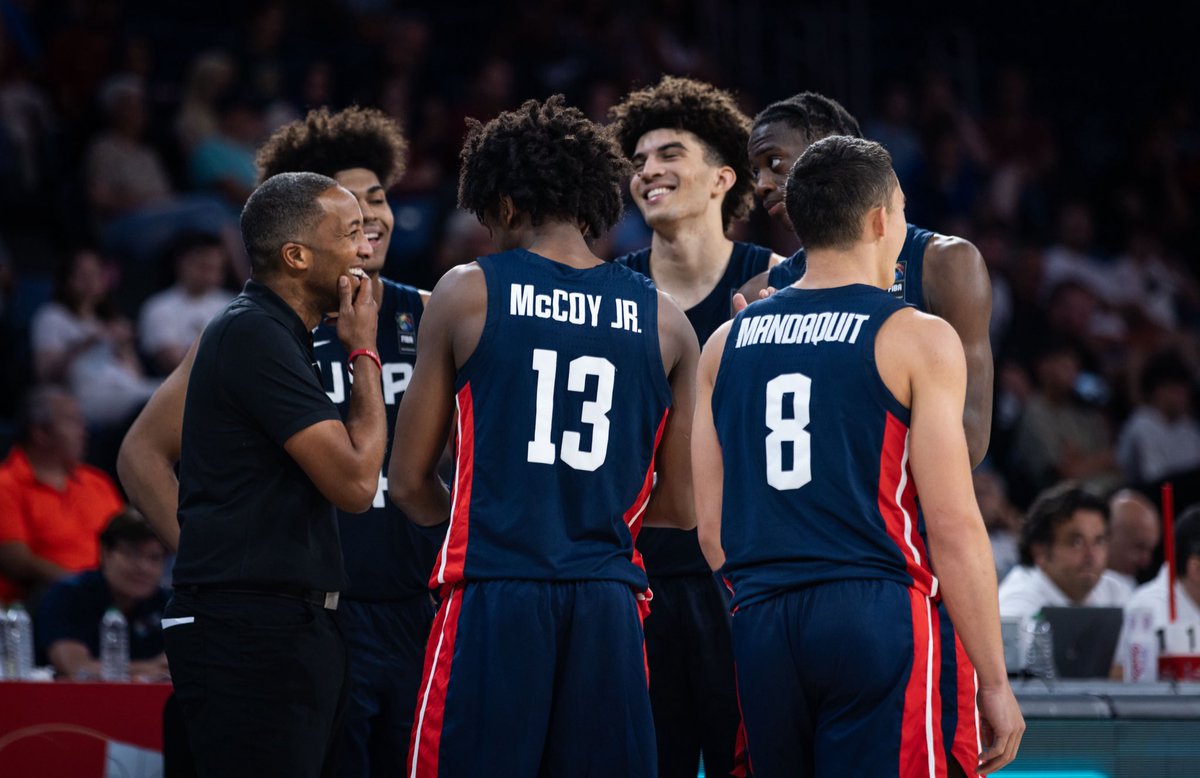 coachswhite's tweet image. A team with A LOT of LOVE does not need a lot of ‘Rules’…
#Facts