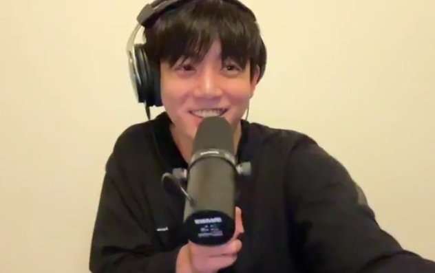 B061307's tweet image. my soft spoken roundie ♥︎