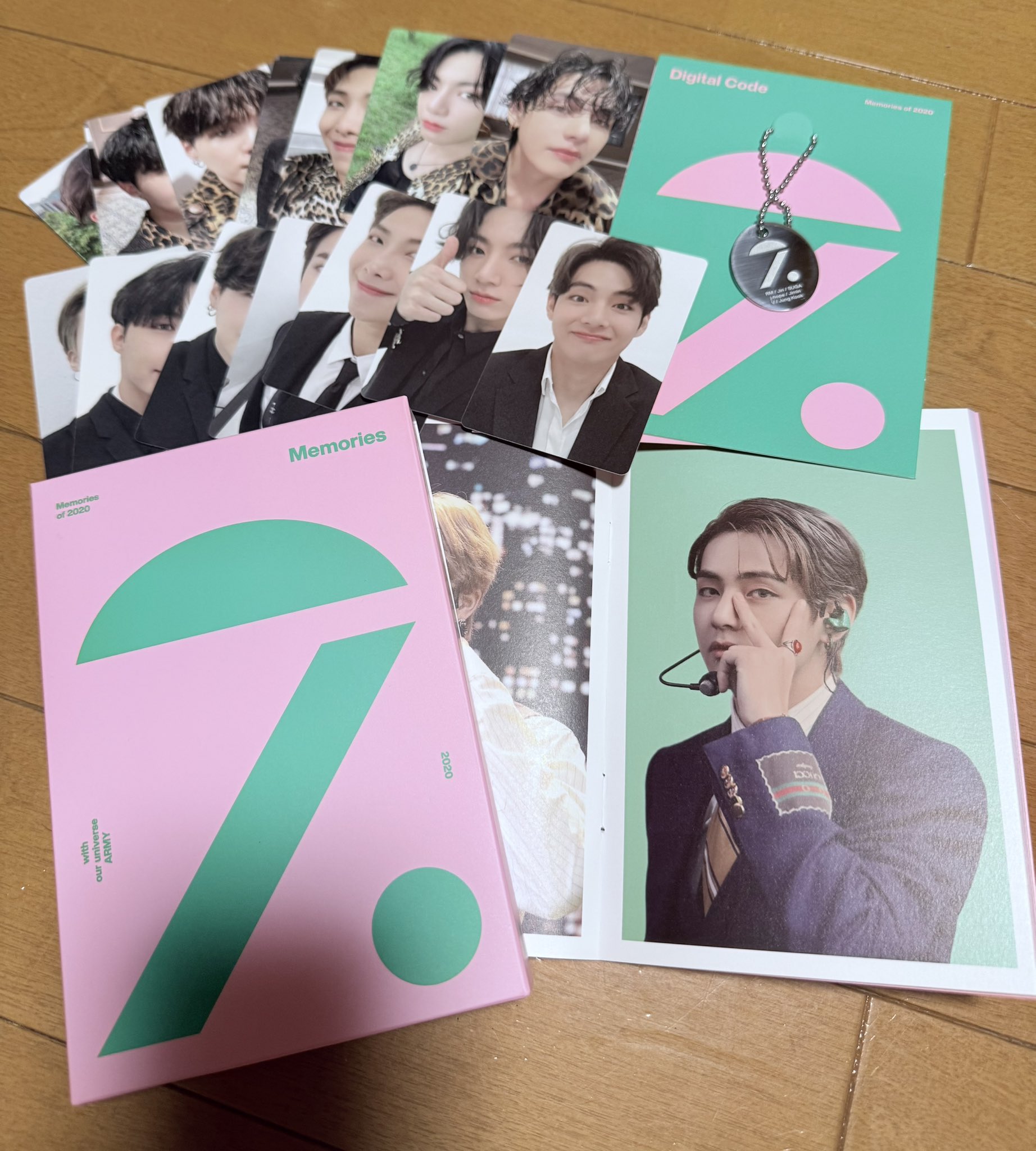 memories テテ テヒョンの手✋ひさぴ🐻💚 on X: 