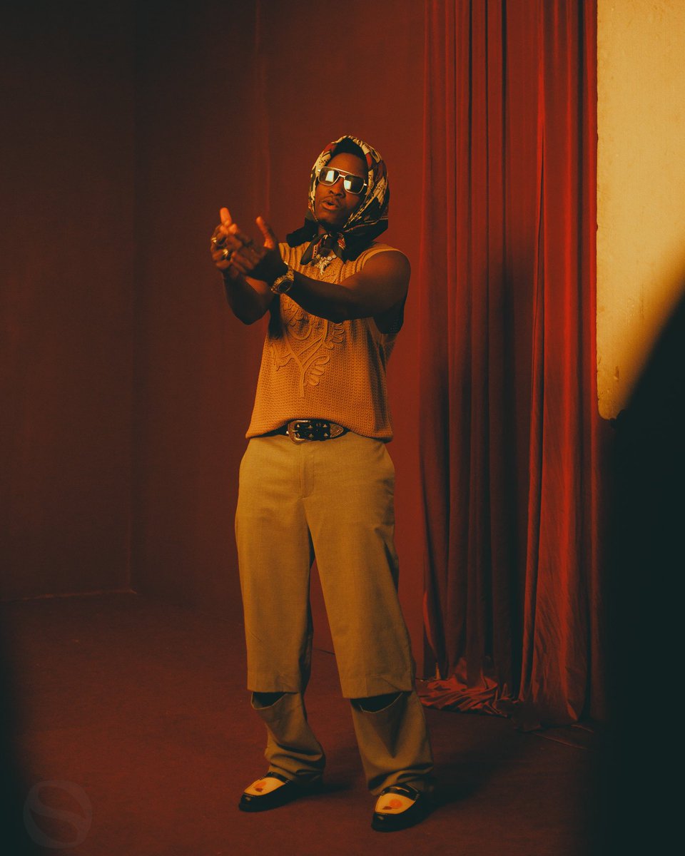 Lasmidofficial's tweet image. FOCUS ON THE EYE, THEY CREATED A NEW ONE 
🎥 @oseiamoah_d 
LAVIDA LOCA 
sarkodie.lnk.to/LavidaLoca