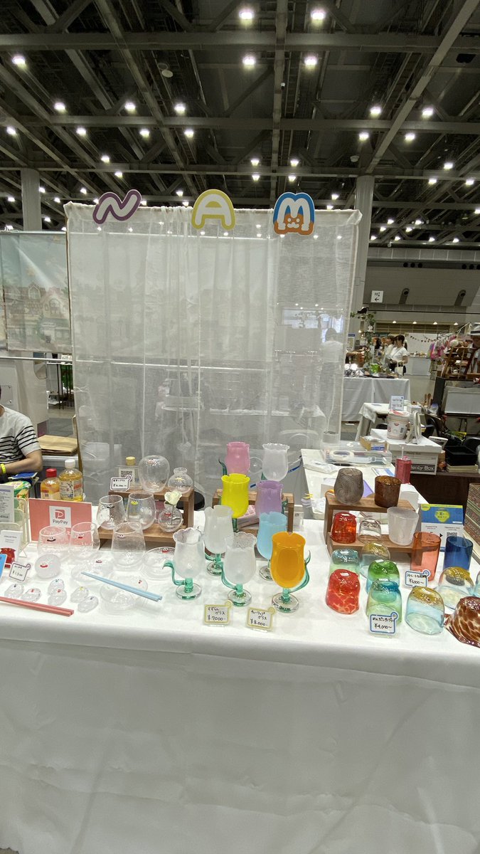 nyamglass's tweet image. 2日間ありがとうございました!
初出展ということでドキドキでしたが出展者様、お客様も優しくほっとするような優しい空間でした…☺️
作品お迎え頂いたお客様是非お写真などアップしてタグ付けしてくださいね📸
(3人が喜びます)
#handmadeinjapanfes #HMJ2025 #ハンドメイドインジャパンフェス