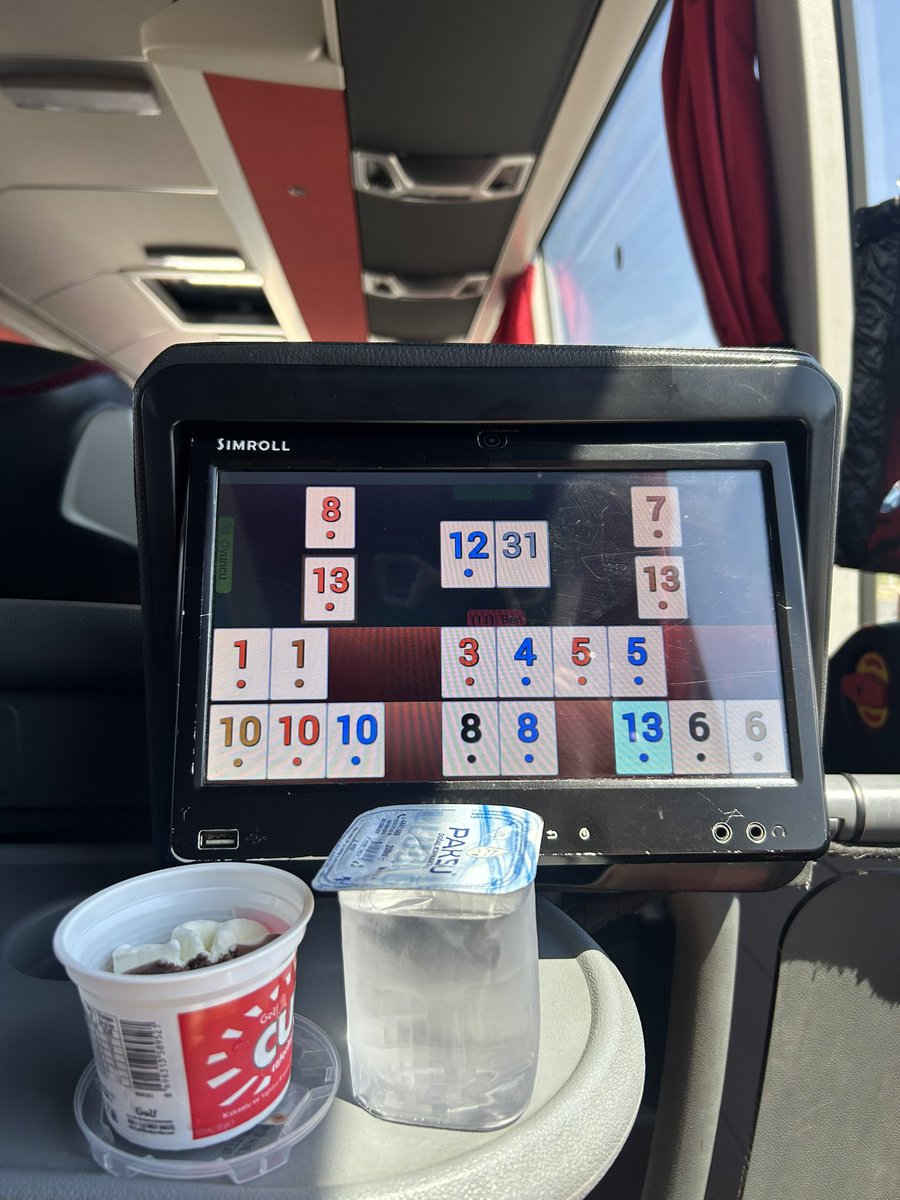 ezik pic benim yasam standartlarimi hayal bile edemezsin sen