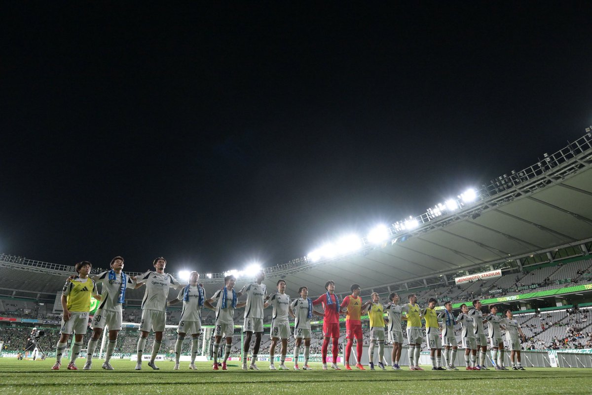 FcMachidaZelvia's tweet photo. リーグ戦5連勝‼️
たくさんの応援をありがとうございました✨

明日は #ゼルビアファンフェスタ2025 🌈
感謝の気持ちを直接お伝えできる特別な日です✨
選手・スタッフ一同、心からお待ちしています！

#0720東京V 
#FC町田ゼルビア #zelvia https://t.co/Gv2AkHEEVX