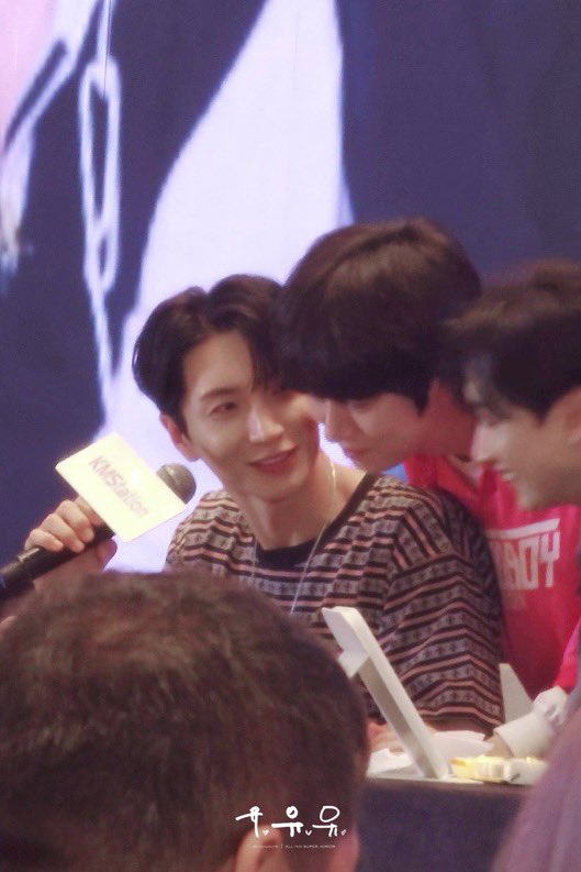 hee_stories's tweet photo. If this not love.. what it is?

Cr : on pict
#83line #teukchul https://t.co/pF06RB6JjX