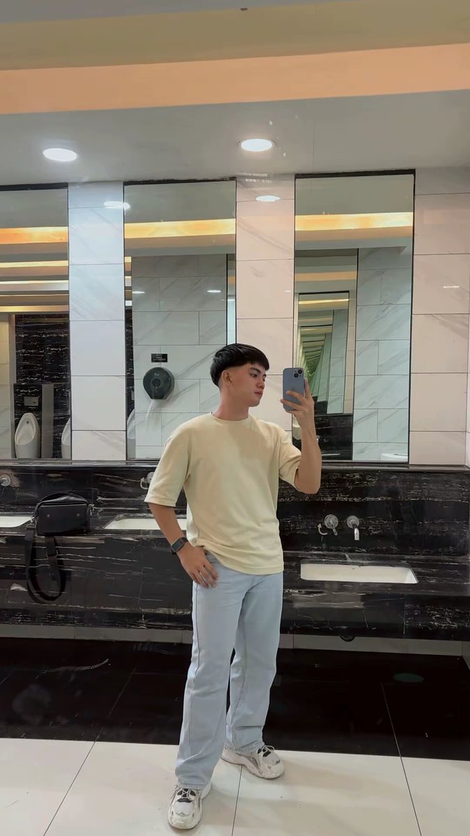 𝕰 𝕷 𝕷 𝕰 𝕰 tweet media