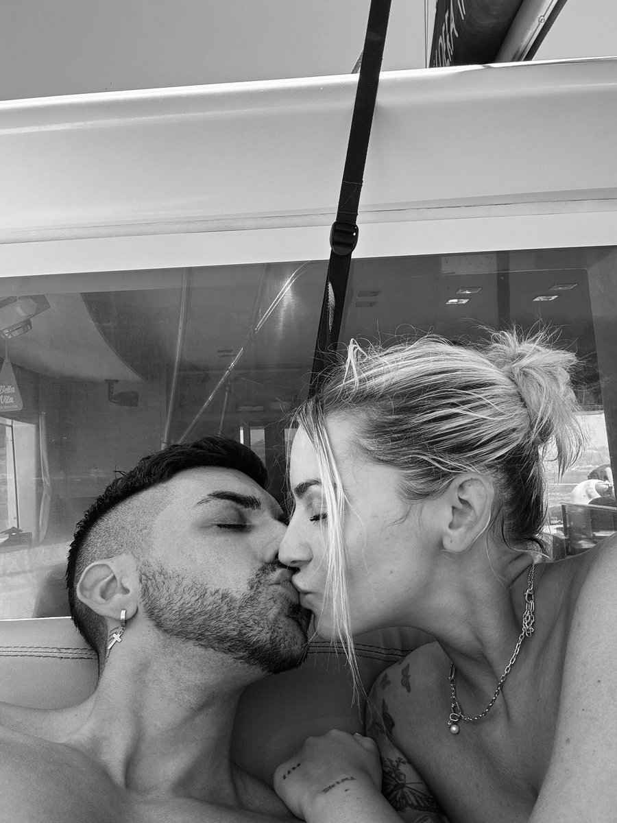 Disfrutones ✨💙🇬🇷