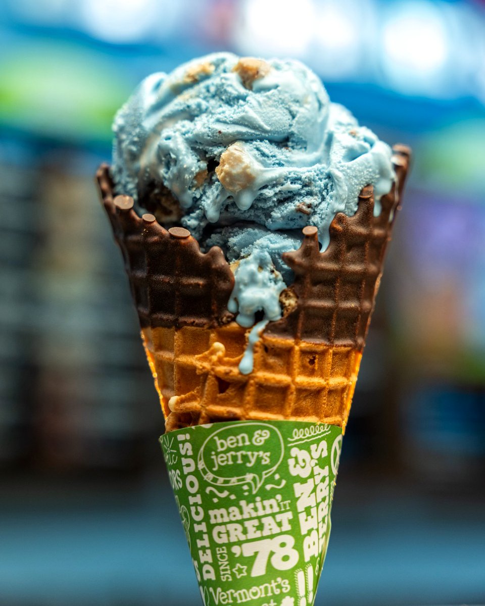 MoheganSun's tweet image. Happy #NationalIceCreamDay! If cloud nine had a flavor, it'd be Marshmallow Sky from Ben & Jerry's! 🍦 What's your go-to flavor? 🤔
