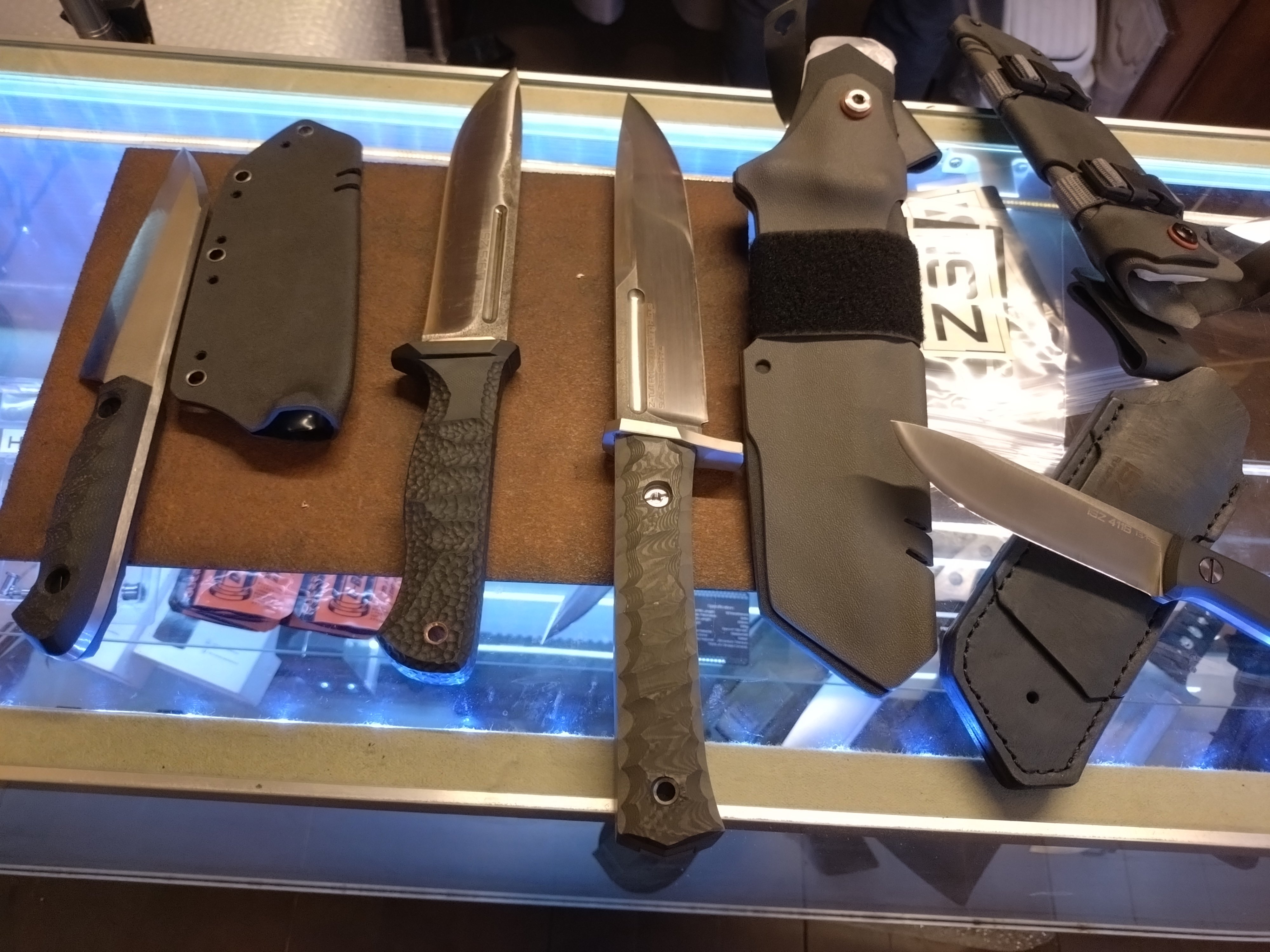 ✙ エリシュウィッツ  ストライカー オリジナル Posts with replies by ISZ KNIVES (@iszknives) / X
