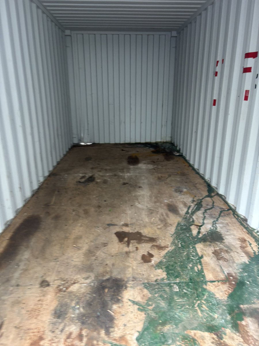 Another Clearance completed by House Clearance Sheffield. We offer a complete service, 90% of items recycled. 
info@sheffield-house-clearance.co.uk
Licensed Waste Carrier
sheffield-house-clearance.co.uk