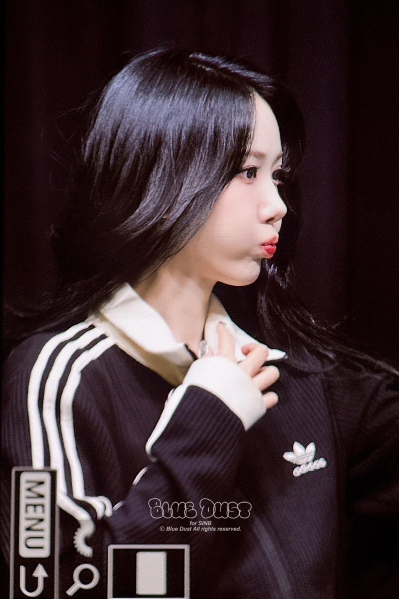 bluedust_sb's tweet image. 250720 ๋ณผ์ด ์ํํธ ใ
ใ
#๋น๋น์ง #์ ๋น #VIVIZ #SINB