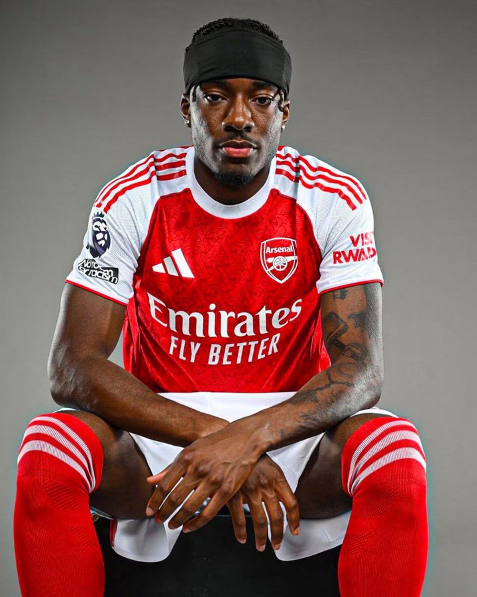 JBeeziboy's tweet photo. 🚨 IT'S OFFICIAL : MADUEKE IS NOW ARSENAL PLAYER !

LONDON IS ❤️
#Madueke https://t.co/HEWB2TxjEW