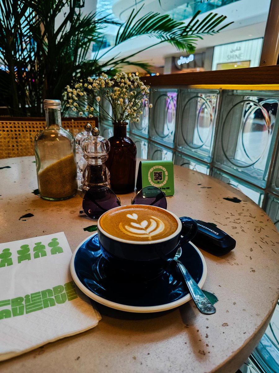 Ambarseriya's tweet image. Love brews like #coffee—bold, bittersweet.
Life sips slowly between every heartbeat.
And in that warmth, everything feels complete.
#cortado #SundayEvening