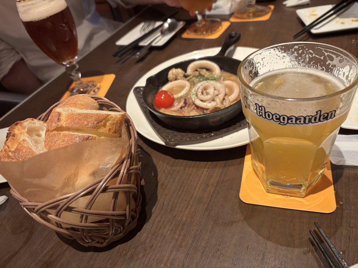 紙、マダミス、酒、あざした！三宮すき。