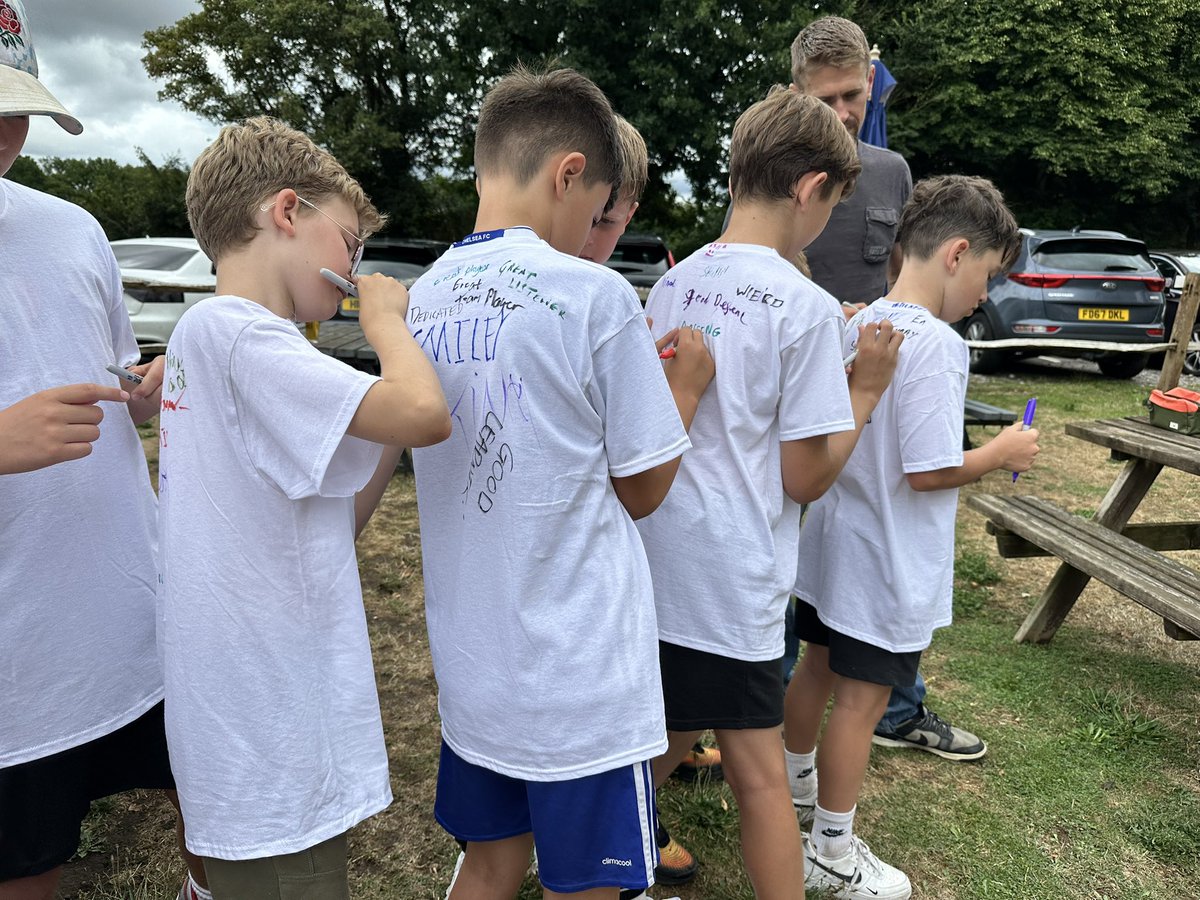 nlevett's tweet image. End of season awards for the kids U11 football team; every kid got a plain t-shirt and a sharpie and the chance to write strengths and things they value about their teammates on, which they get to keep. Far better than a trophy just for turning up!