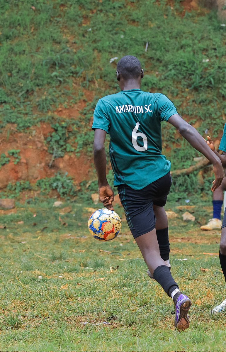 Your favorite defensive Midfielder?? @Comfort6.