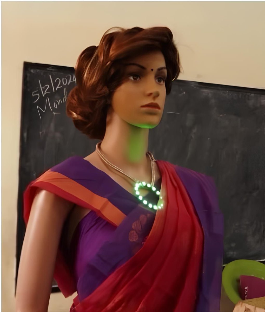 MrunalKSays's tweet image. She’s your AI math teacher. Will you learn from her?  Tell me honestly #iris
