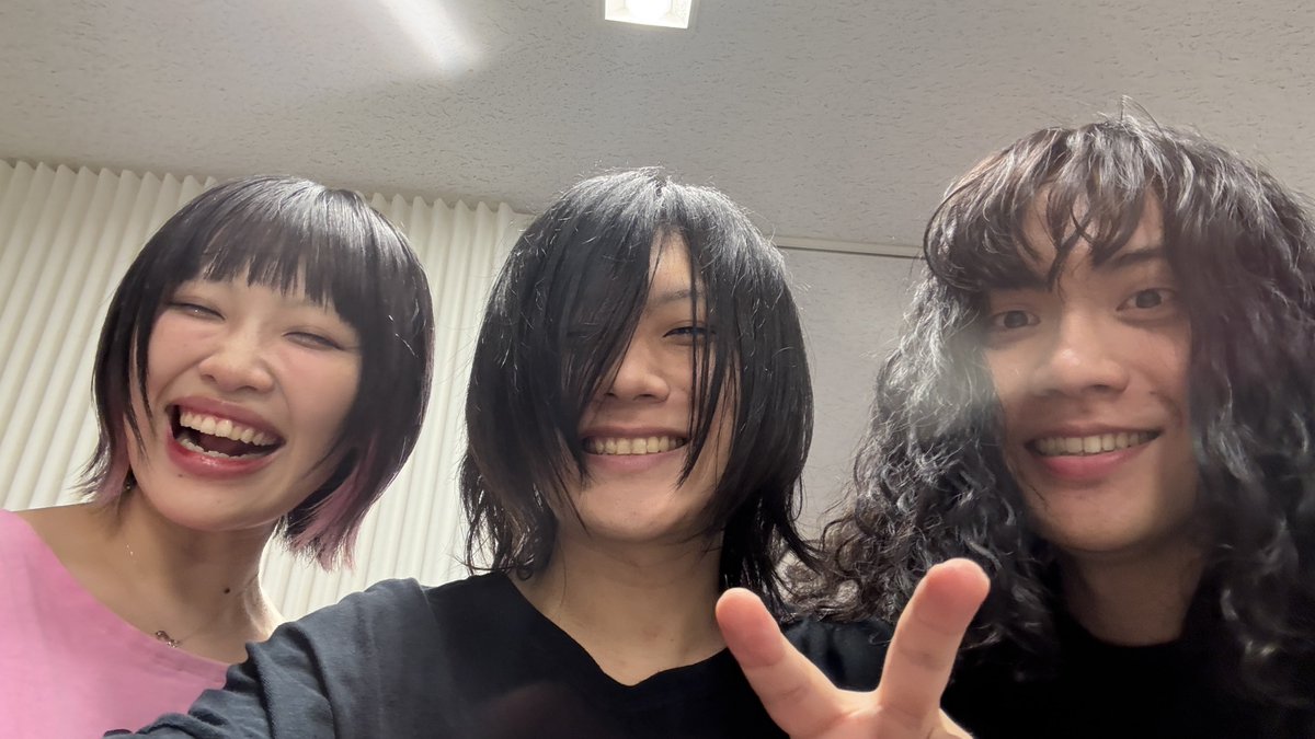 ヤバイTシャツ屋さん（バンド） tweet media