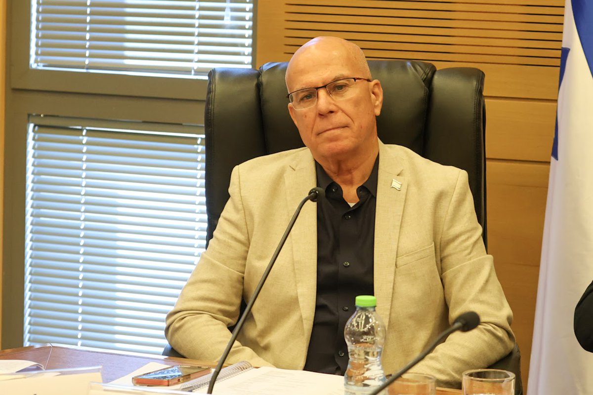 KnessetENG's tweet image. National Security Committee holds follow-up debate on nationalistically motivated violence in mixed cities. MK Foghel, chair: “I want us to live here peacefully, but we must be prepared for any scenario”
main.knesset.gov.il/en/news/pressr…