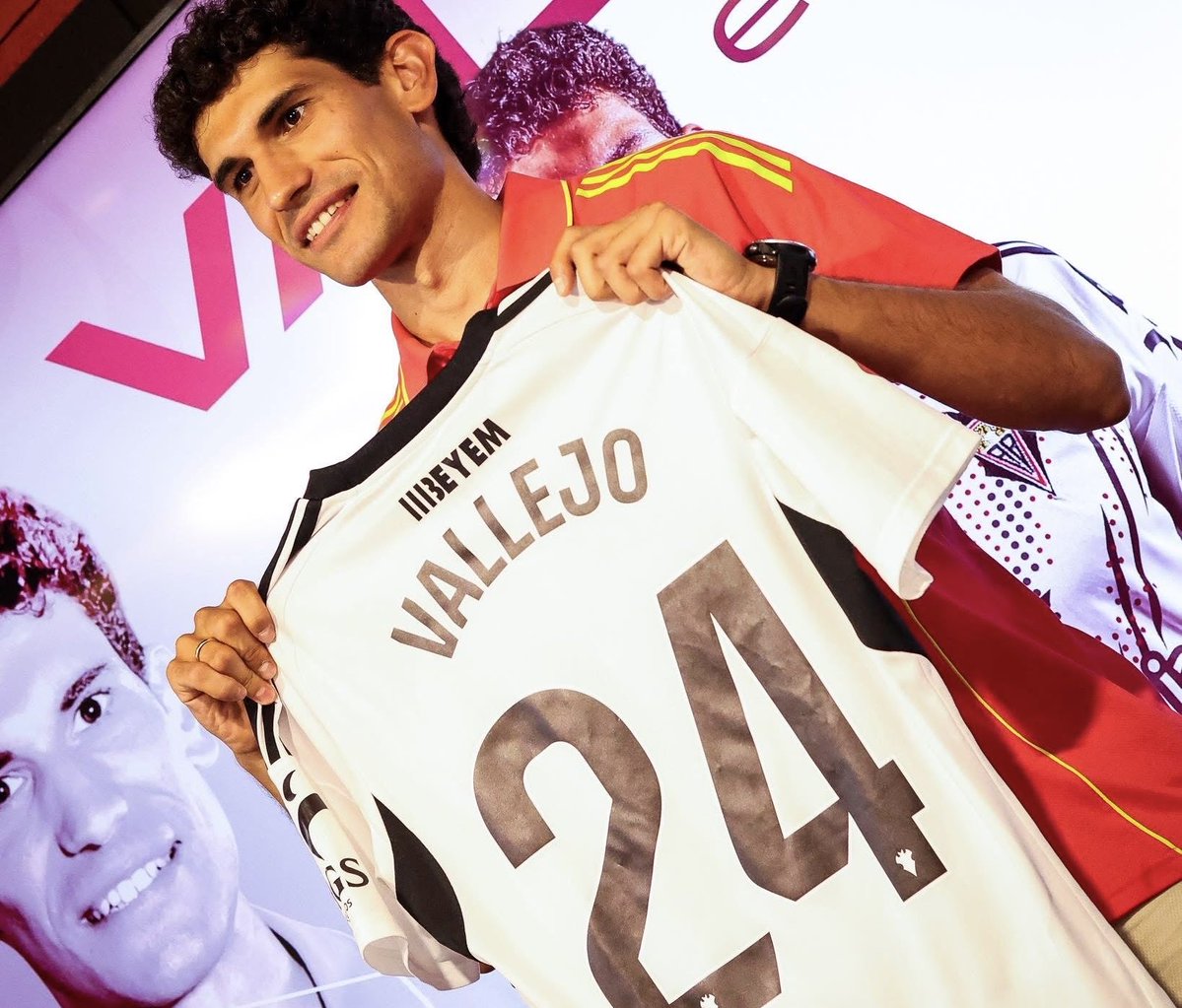 rodri_qc's tweet image. 🔢 DORSALES DE PRETEMPORADA | Ya se conocen los números provisionales del Alba.
🆕 Mariño (1), J. Gómez (3), Puertas (7), Valverde (11), Fran Gámez (15), Vallejo (24)
🔁 Cambios: Pacheco (20→6), Lazo (11→16), Nabil (15→20)
📌 Sujetos a cambios antes del inicio liguero.