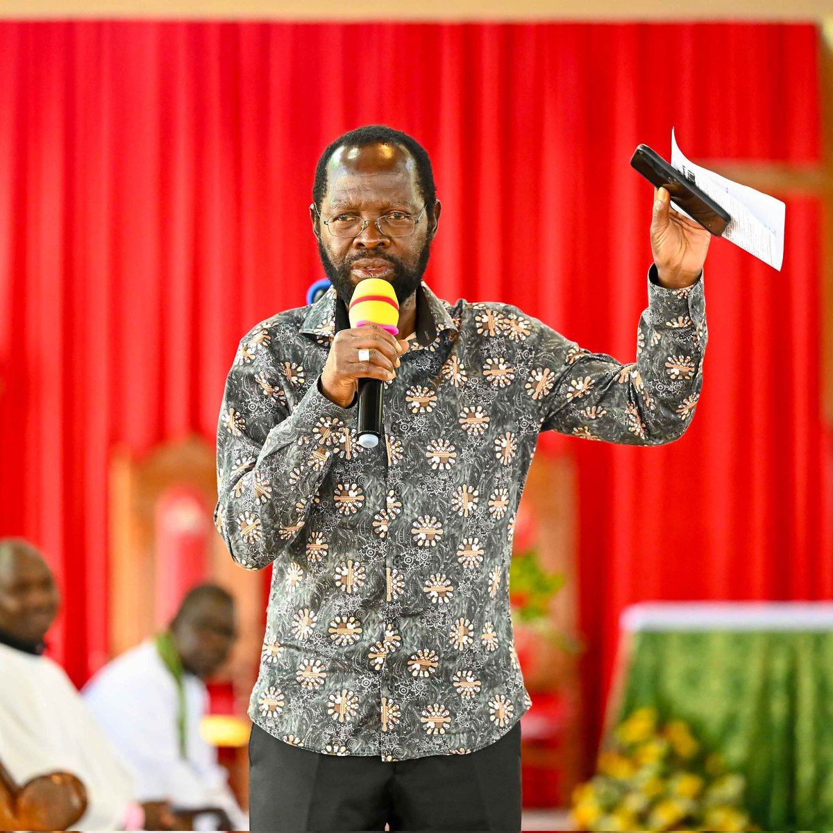 AnyangNyongo's tweet image. In these times, coming together in faith is more important than ever. We prayed for unity, for wisdom for our leaders, and for the well-being of every citizen
Joined faithfuls of Stephen's ACK in Kisumu to worship and offer prayers for our beloved nation and for the continued…