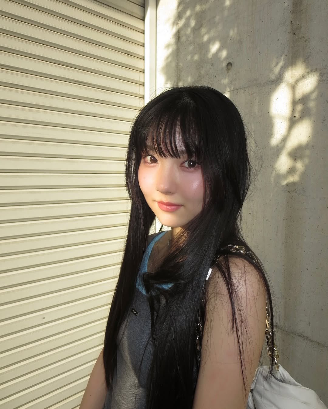 Girls2 菱田未渚美　寄り道　直筆サイン入りチェキ 2025年最新】菱田未渚美 チェキの人気アイテム - メルカリ