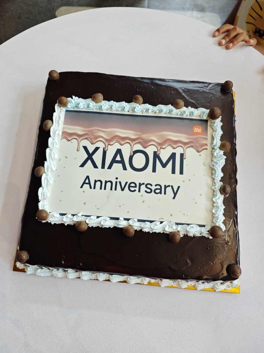 Srivatsa_23's tweet image. Happy 11th Year Anniversary @XiaomiIndia @XFCBengaluru 🎉🎂🥳 From day 1, I was a proud #XiaomiFan from 11 years. The smartphone journey started from #Redmi1S was amazing. 🤩❤️🔥
#XiaomiAnniversary #XFC @XFCBengaluru @XiaomiIndia @Xiaomi @sandeep9sarma @pixelwithme