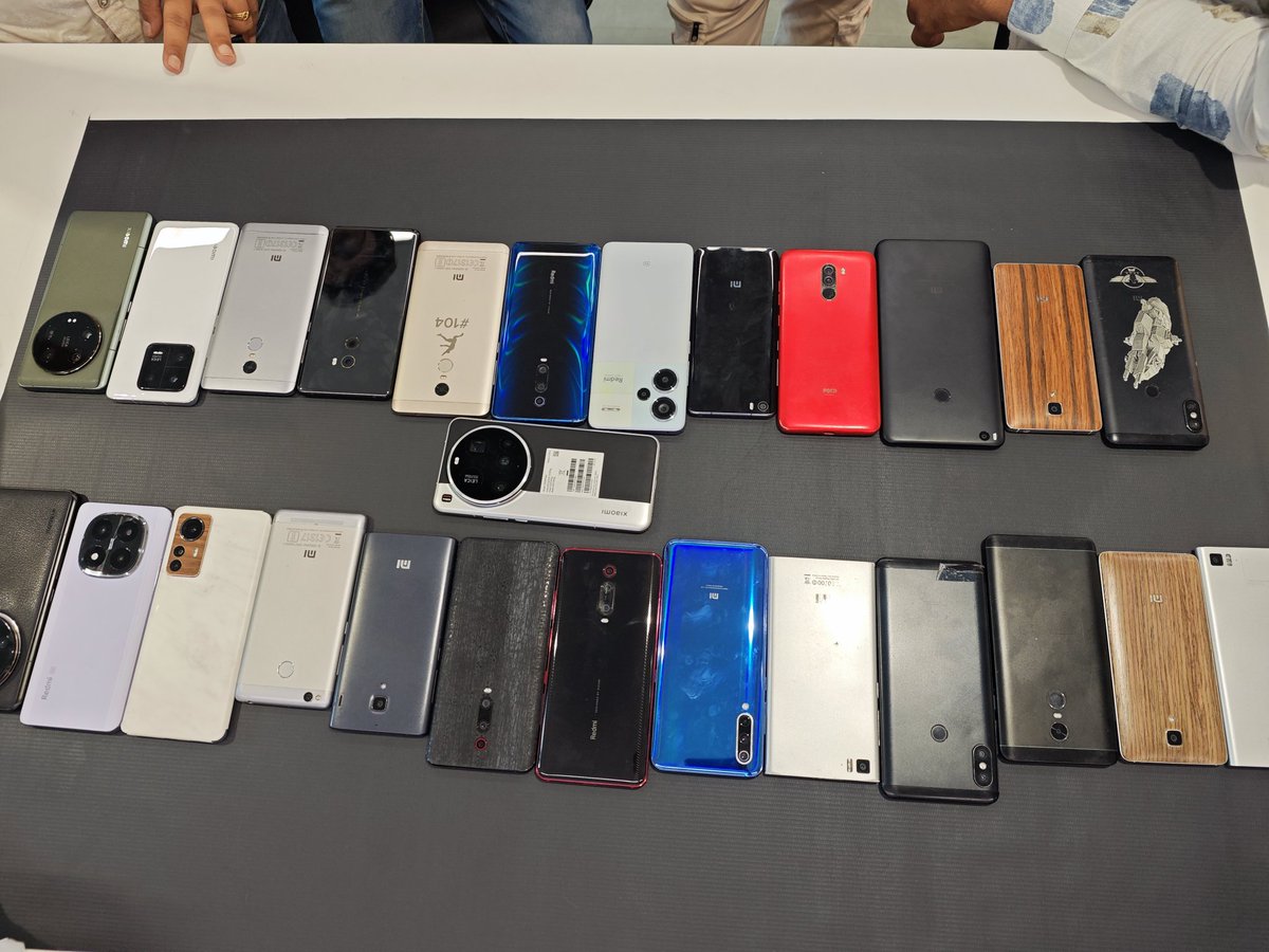 Srivatsa_23's tweet image. Happy 11th Year Anniversary @XiaomiIndia @XFCBengaluru 🎉🎂🥳 From day 1, I was a proud #XiaomiFan from 11 years. The smartphone journey started from #Redmi1S was amazing. 🤩❤️🔥
#XiaomiAnniversary #XFC @XFCBengaluru @XiaomiIndia @Xiaomi @sandeep9sarma @pixelwithme