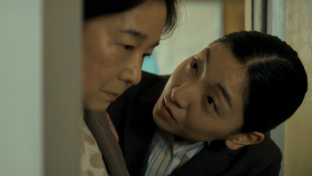 enclosedpain's tweet image. do u ever feel bad for the principal in monster..? didn’t even get the chance to process the loss of her grandchild properly and already back on the job, confronting an enraged mother, holding a school board meeting concerning mr hori.. mygod they did not let her catch a break 😭
