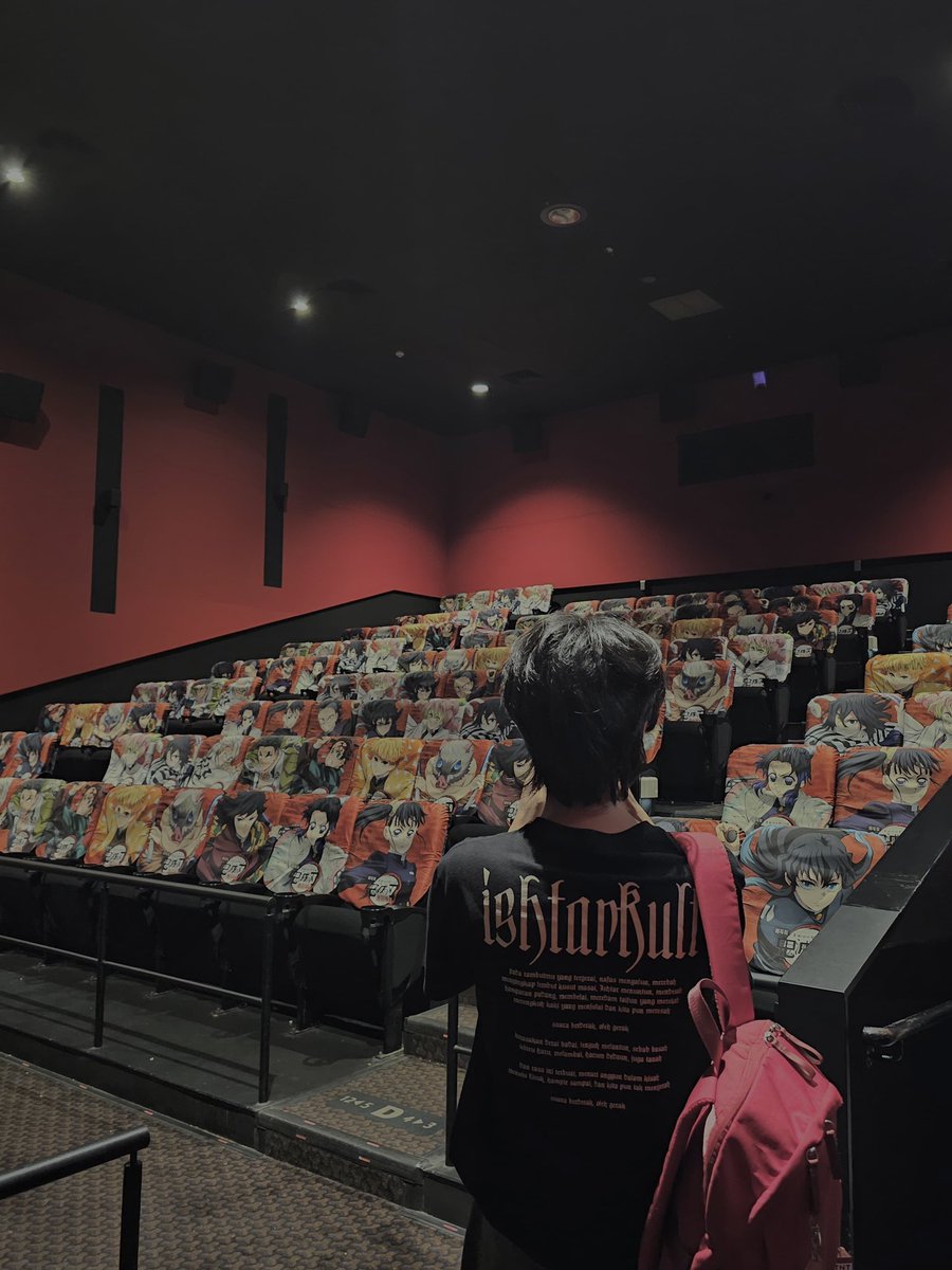 mongpicks's tweet image. infinity castle!
keren banget cok!