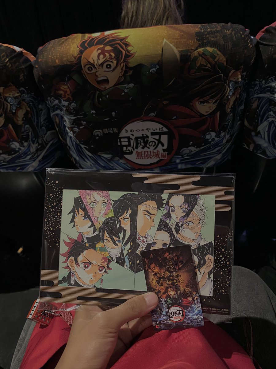 mongpicks's tweet image. infinity castle!
keren banget cok!