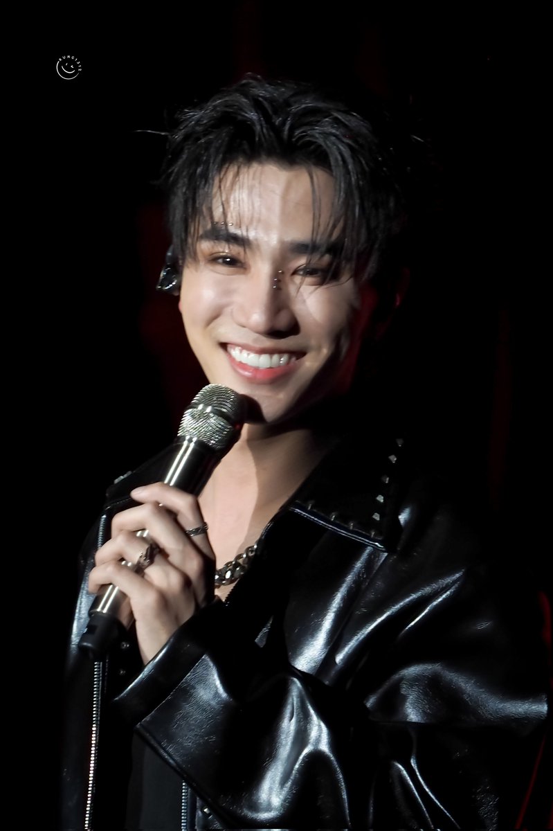 [20.07.2025] ♡⃕  <a href="/perthppe/">PERTHPPE</a> 

ยิ้มทีใจละลาย 🫠

PERTHSANTA TIMESTOPPER
#PerthSantaFanconD2
#PerthTanapon