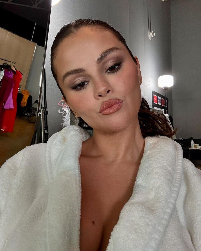 dbrvgomez's tweet image. Most gorgeous woman 😍