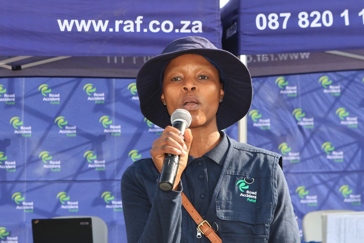 RAF_SA's tweet image. Today, the RAF’s Boniswa Matshoba spoke to the community at Ziyabuya Shopping Complex raising awareness about road safety in the heart of the community. Through our media partnership with @nkqubela_fm Boniswa emphasized the importance of educating people about #RoadSafety.
