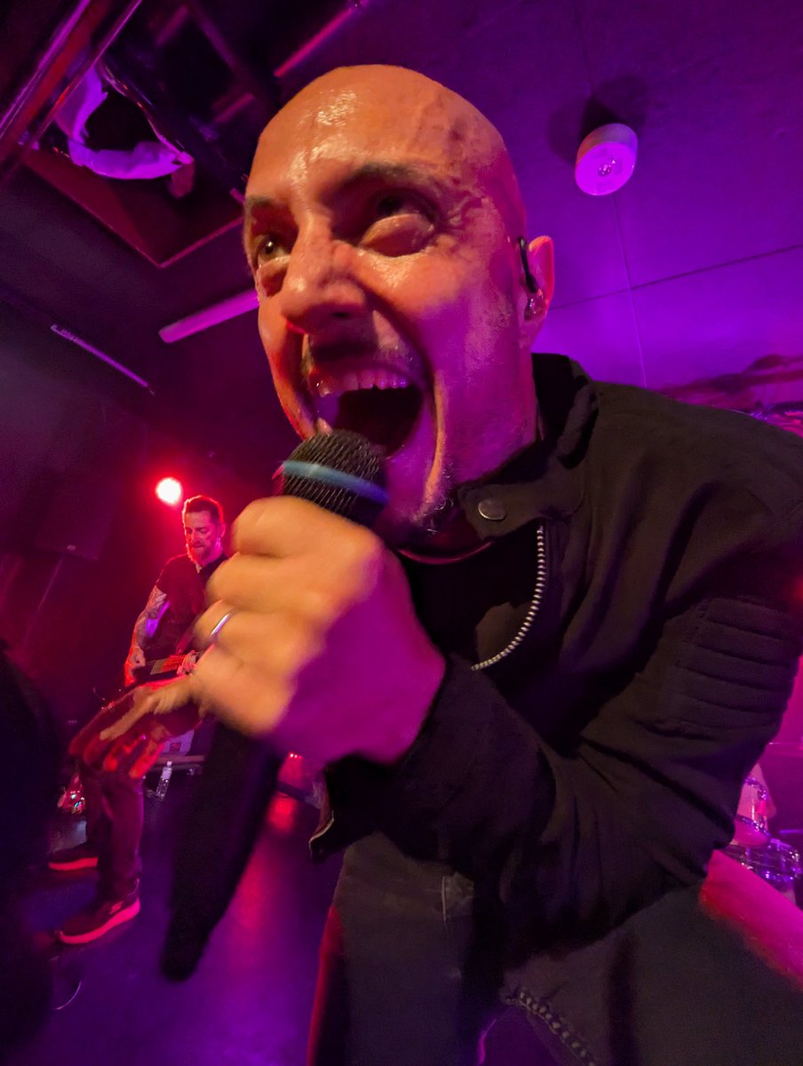 kodokunopan's tweet image. イタリアのブルデスバンドHideous Divinityのライブ、とんでもないものを見せてもらいました。Ingestedキャンセルからの急な来日にも関わらず、圧倒的な迫力!また戻ってくると言ってたので、再来日待ってますよ。
#HideousDivinity