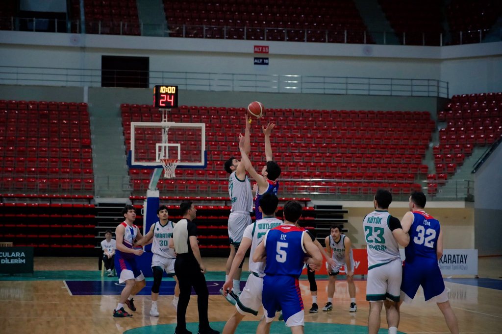 Karatay, TB2L’ye geliyor 🏀

Karatay Belediyespor, Basketbol 2. Ligi’ne katılmak için TBF’ye başvuru yapacak. Hafta içi resmi prosedürlerin tamamlanması bekleniyor

Konya basketbolu için güzel bir adım olacak. Karatay'ın basketbol atılımını destekliyoruz. Emeği geçenleri kutlarız