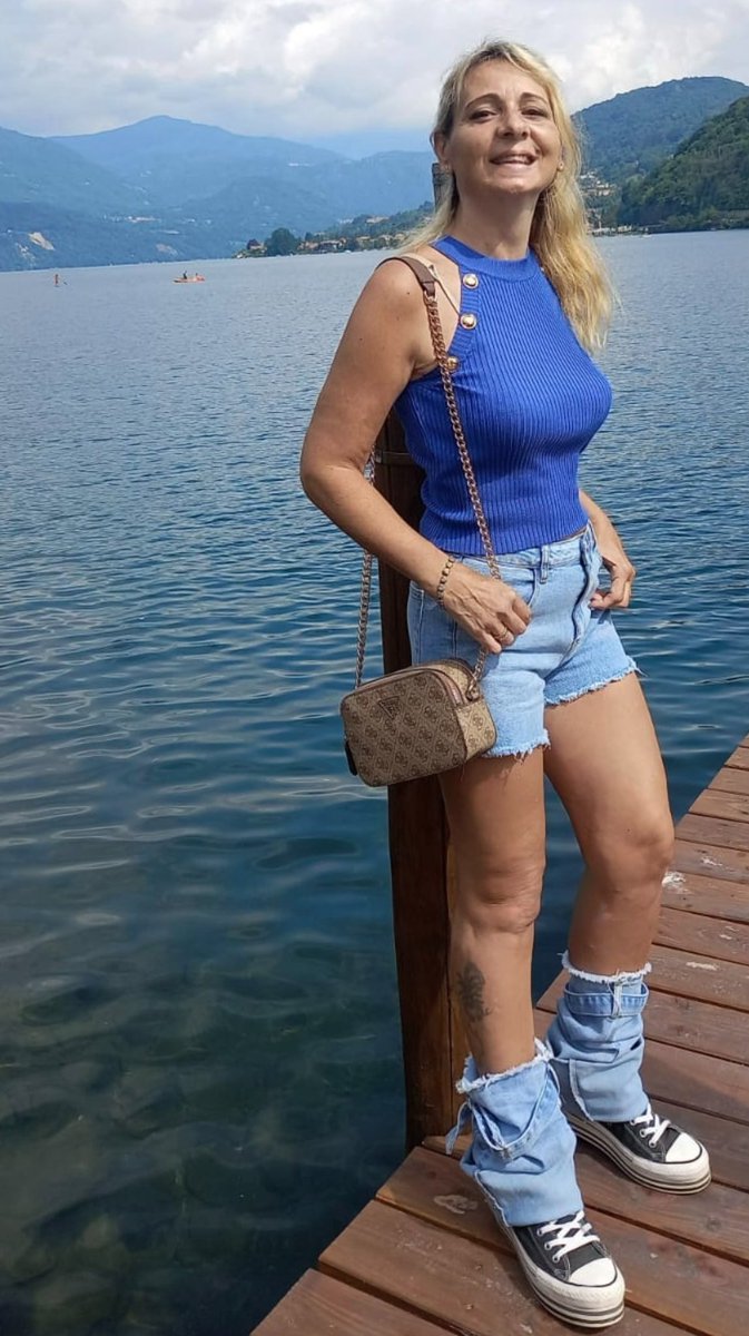 mywifeluna2's tweet photo. Bellissimo posto❤️ certo in coppia avrebbe avuto più importanza😍 lui mi prendeva in braccio e io gli davo tanti bacini sul collo😘 buona giornata,Amici❤️ https://t.co/MS89JNo98y