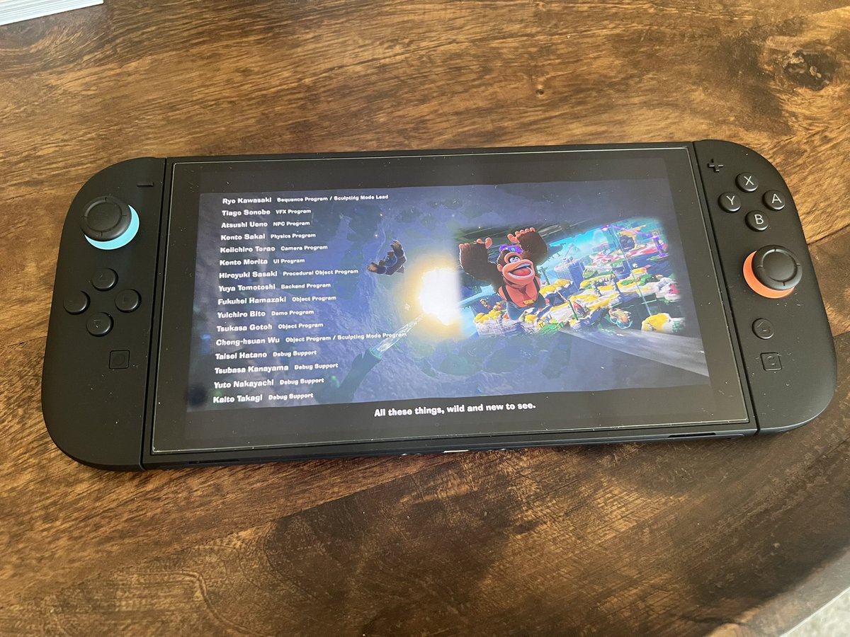 Där rullade sluttexterna i Donkey Kong Bananza!

Rent makalöst bra spel, det bästa Nintendo har gjort på över 10 år enligt mig.